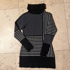 Krimson Klover fitted turtleneck sweater